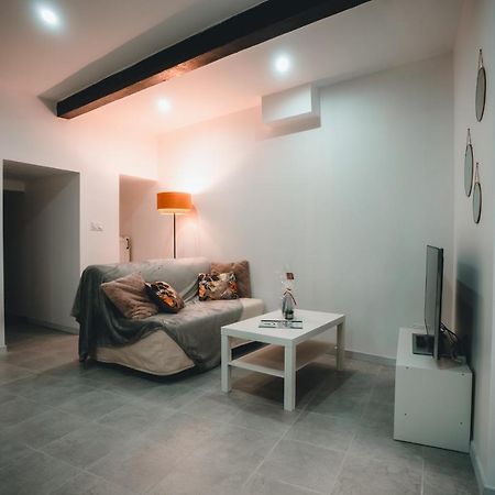 Appartement Neuf Et Moderne Dans Le Centre Ville Bagnols-sur-Cèze Exterior foto
