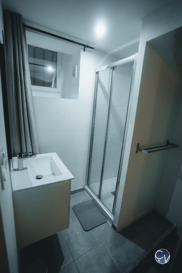 Appartement Neuf Et Moderne Dans Le Centre Ville Bagnols-sur-Cèze Exterior foto